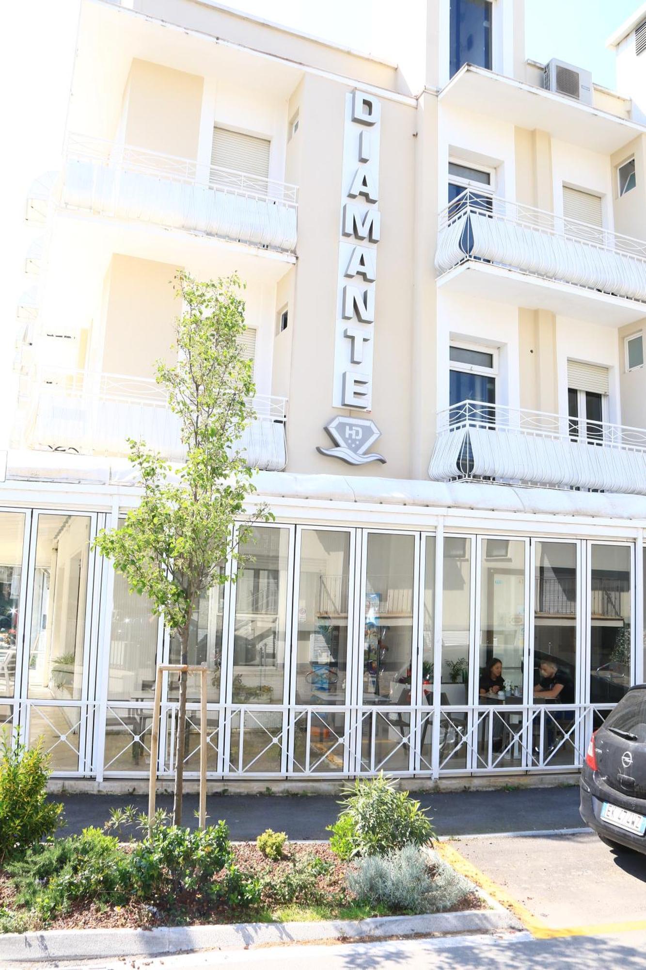 קאטוליקה Hotel Diamante מראה חיצוני תמונה